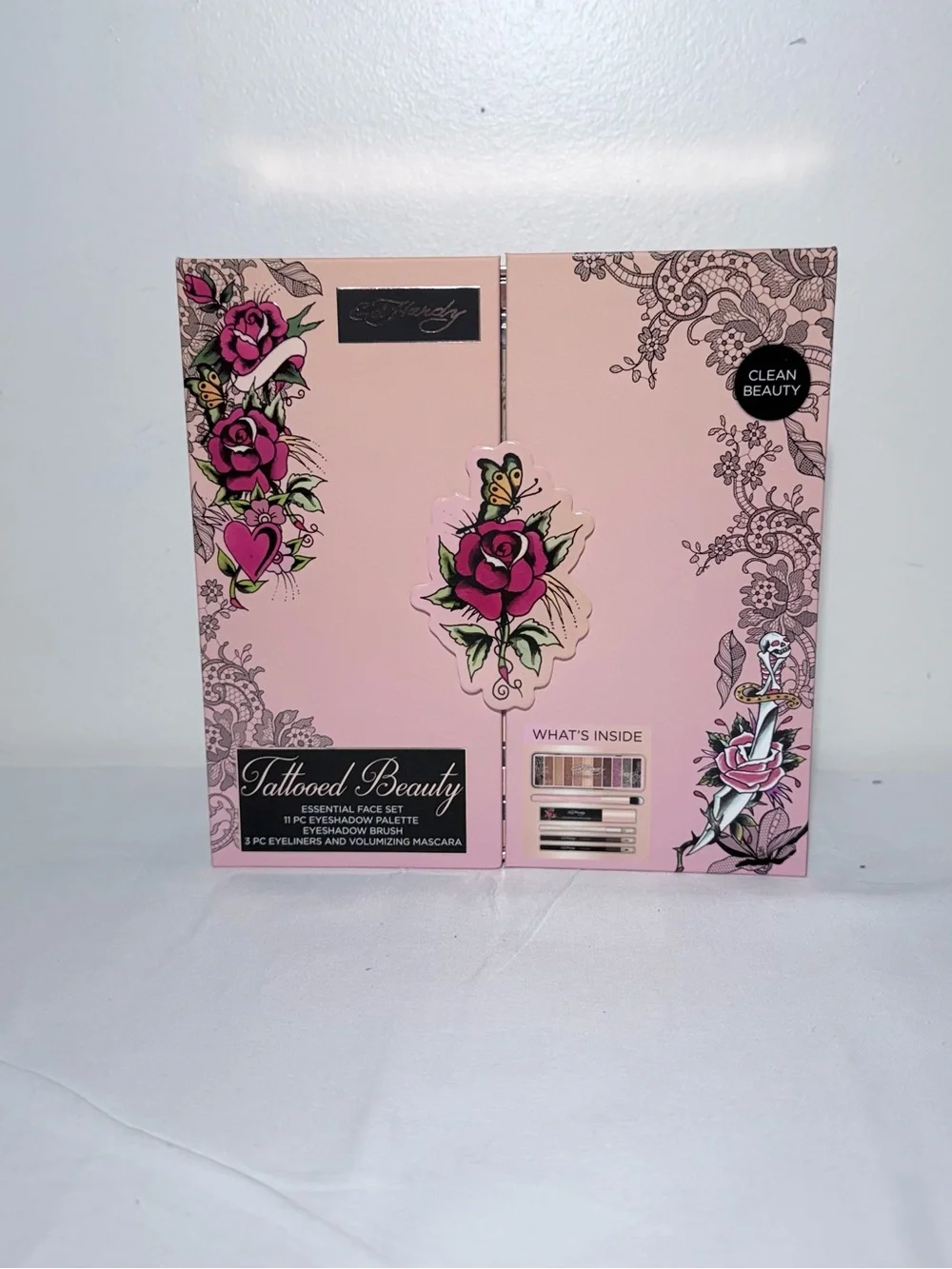 Ed Hardy Tattooed Beauty Makeup Set Eyeshadow Palette Mascara Eyeliner NEW